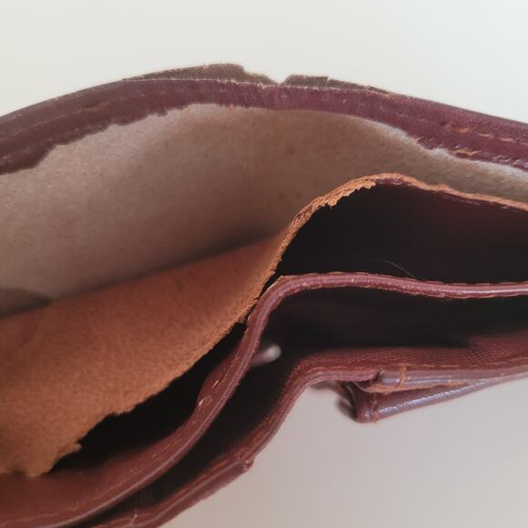 Cartier Men's Vintage Bifold Leather Bordeaux Red Wallet Medium Retro Card Fair - Picture 8 of 13